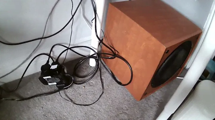 mic distorting with wharfedale sw 150!