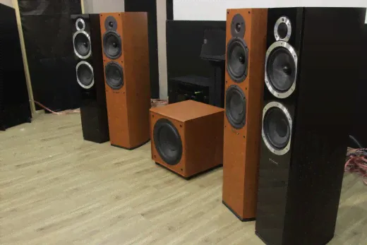 Wharfedale Diamond 9.5 + 10.6 +  SW150-0